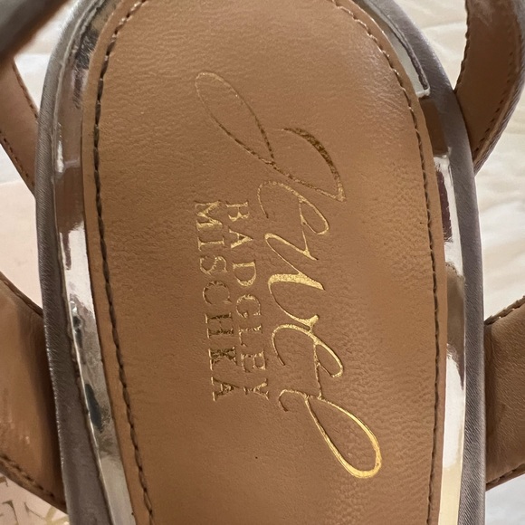 Jewel Badgley Mischka Merida Silver heels - Picture 4 of 7